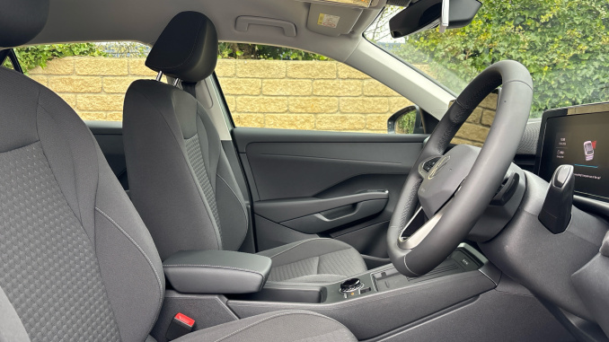 Volkswagen T-Roc 1.5 eTSI Life 5dr DSG Petrol Hatchback - Image 15